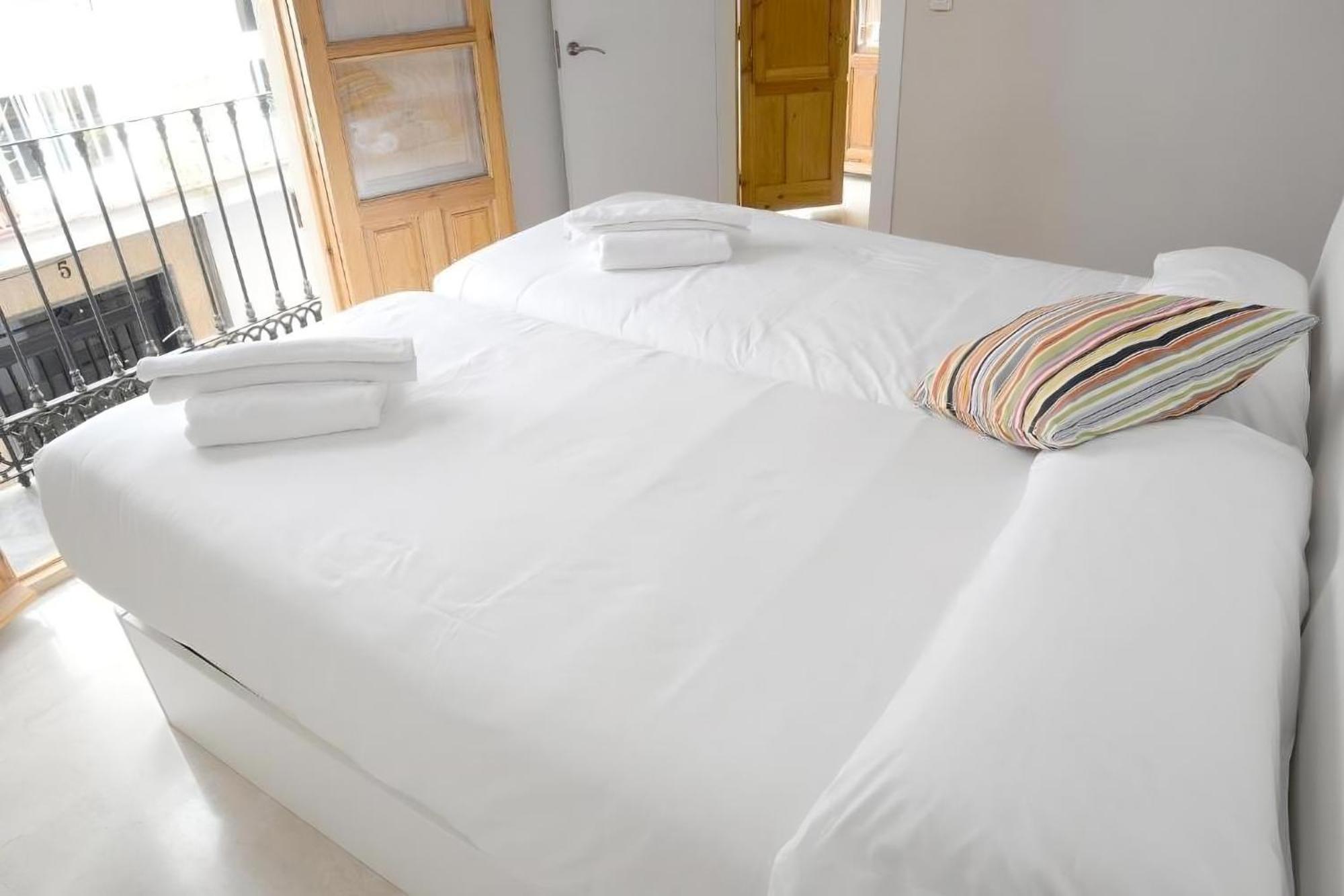 Apartamentos Comfort City กรานาดา ภายนอก รูปภาพ